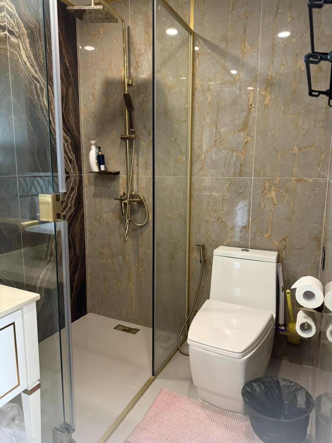 Copacabana Beach Jomtien 科帕卡巴纳海乔木提安海滩毗邻乔木提安夜市 المظهر الخارجي الصورة